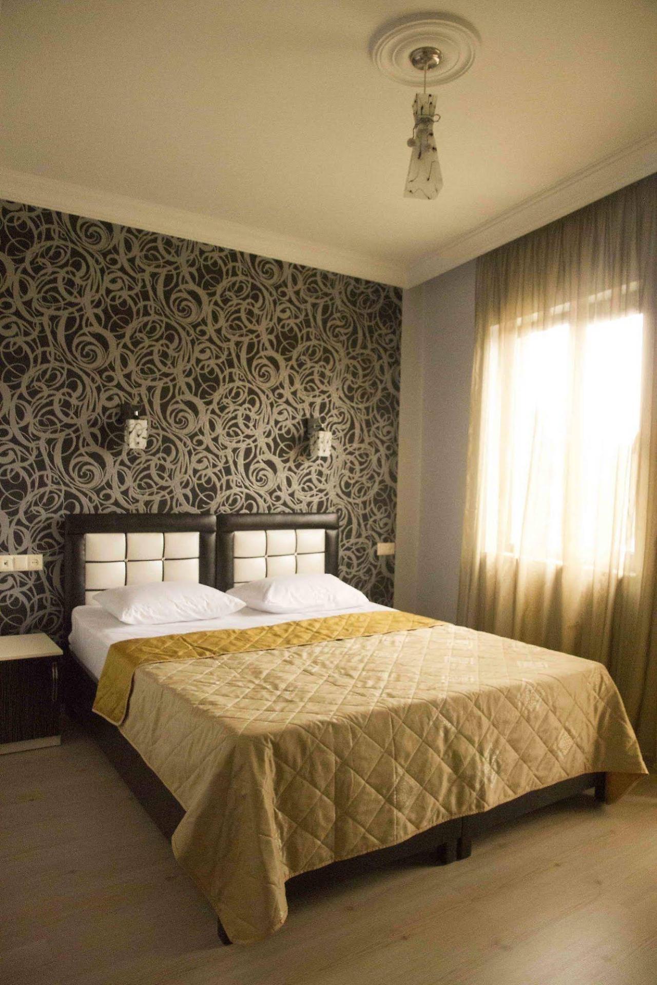 Hotel Iberia Batumi Zewnętrze zdjęcie