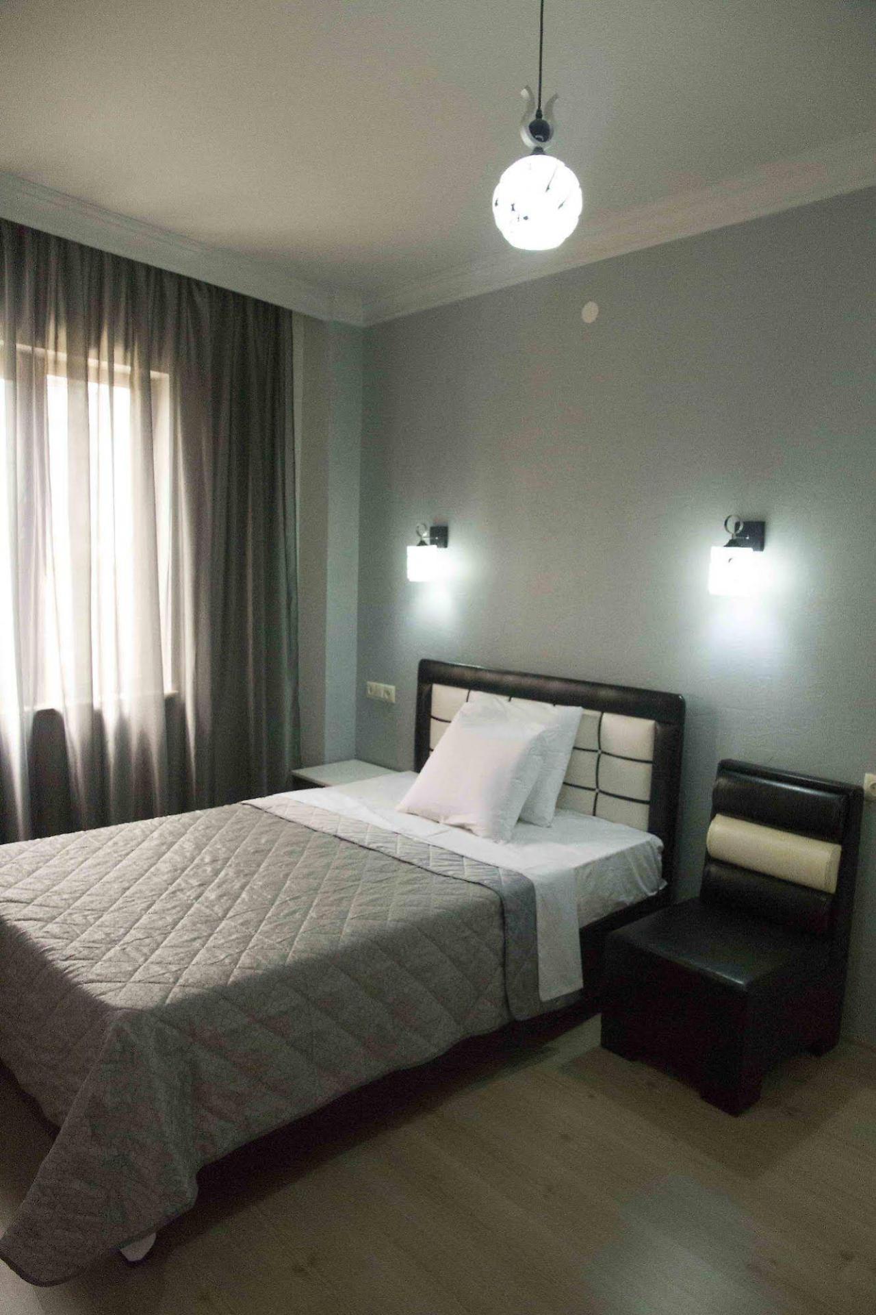 Hotel Iberia Batumi Zewnętrze zdjęcie