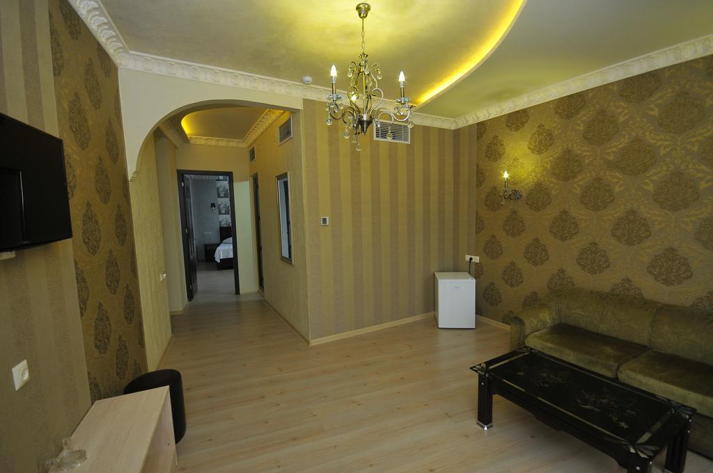 Hotel Iberia Batumi Zewnętrze zdjęcie