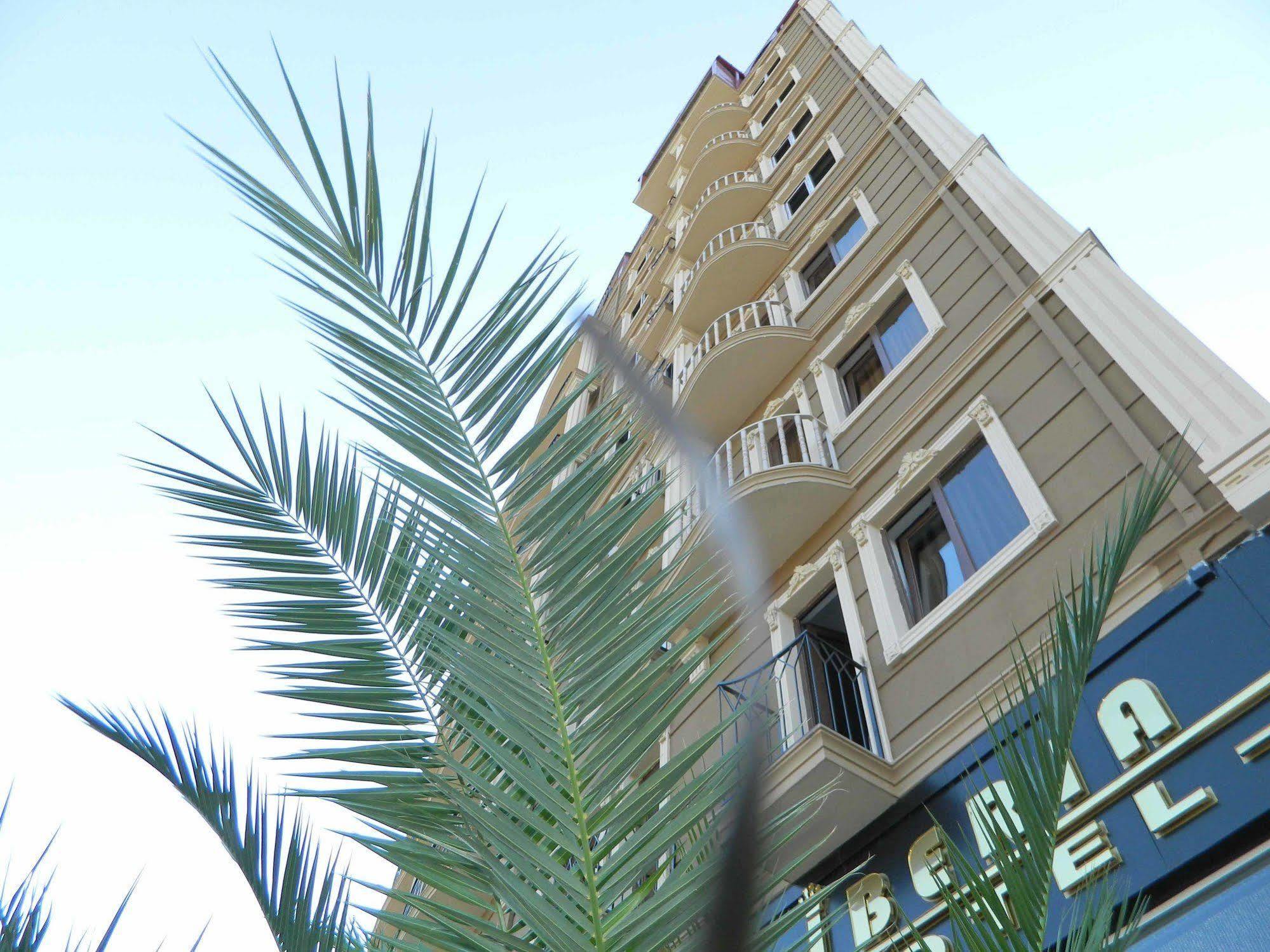 Hotel Iberia Batumi Zewnętrze zdjęcie